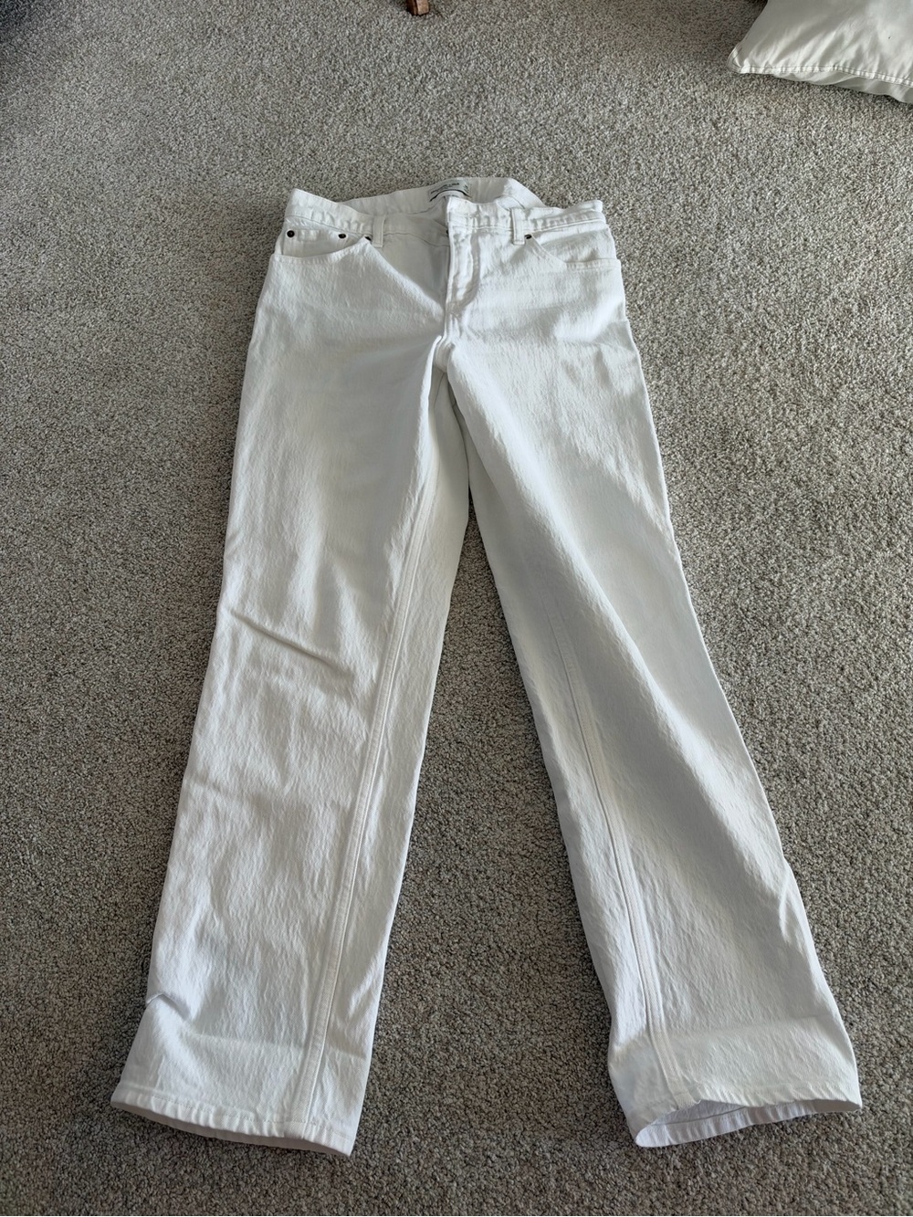 Abercrombie The ‘90s Straight Mid Rise Curve Love